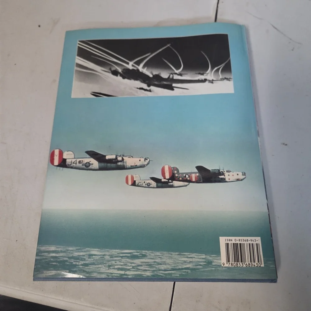 US Bombers of World War Two Robert F Dorr Hardcover 1990 Military Aviation Book